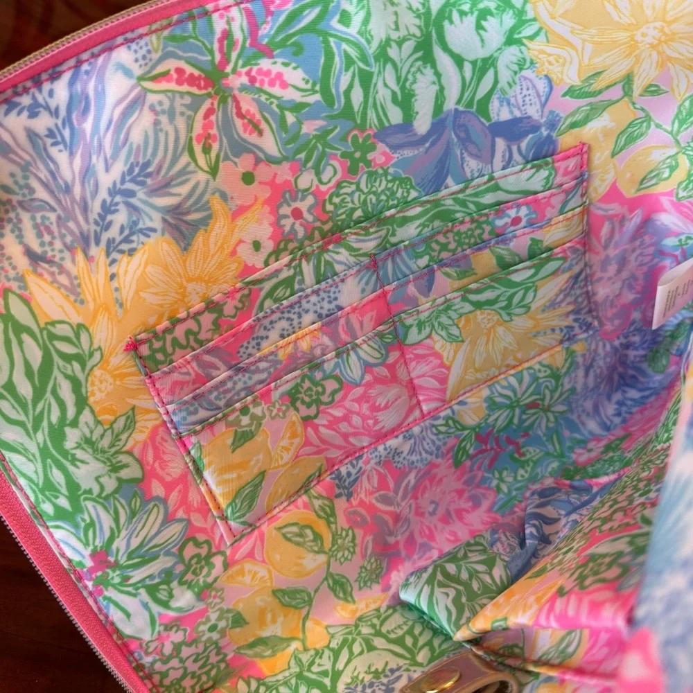 NWT Lilly Pulitzer Travel Organizer - Bright Delight Patch - Picture 7 of 10